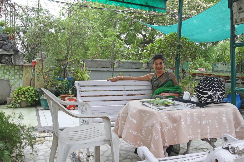 Nina Kochhar'S Homestay Нью-Делі Екстер'єр фото